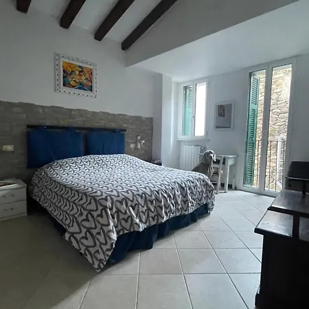 Il Dolce Dormire Da Elisa E Giulia Ranzo-Borgo
